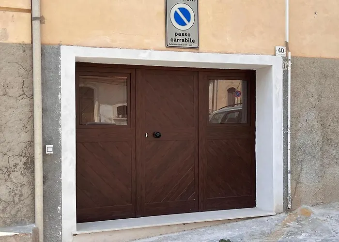 Mandorlo Barocco *